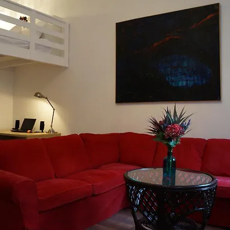 Apartament Julia's *